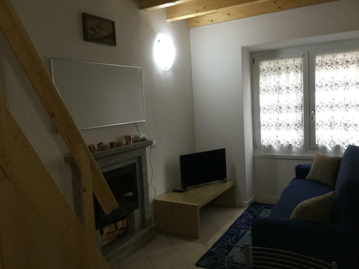 Ferienwohnung Ca D'Albin Gravedona Exterior foto