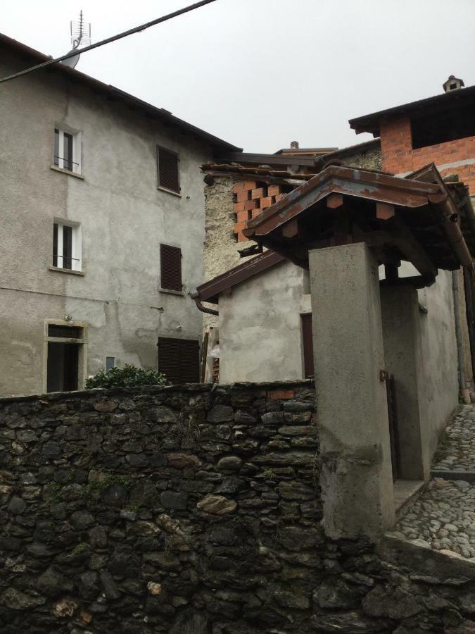 Ferienwohnung Ca D'Albin Gravedona Exterior foto